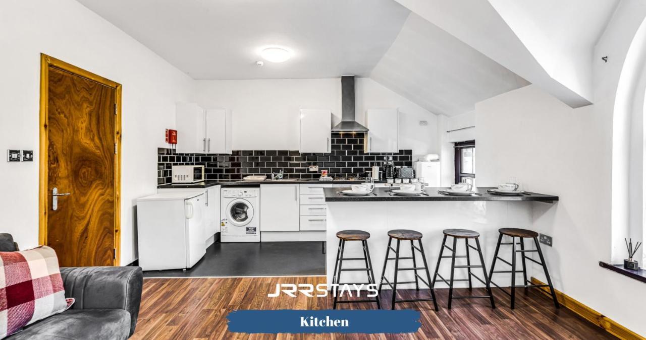 Cardiff - Quirky 1 Bedroom, Sleeps 3, Wi-Fi - Jrr Stays Екстериор снимка