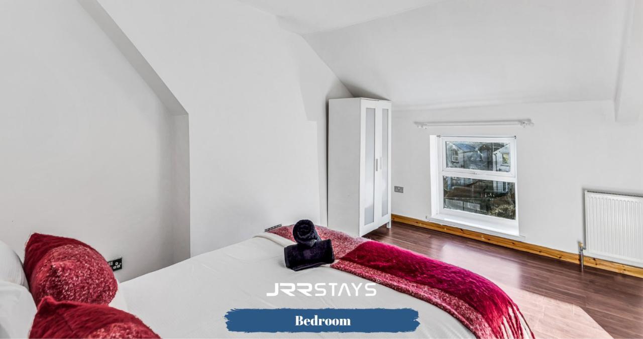 Cardiff - Quirky 1 Bedroom, Sleeps 3, Wi-Fi - Jrr Stays Екстериор снимка